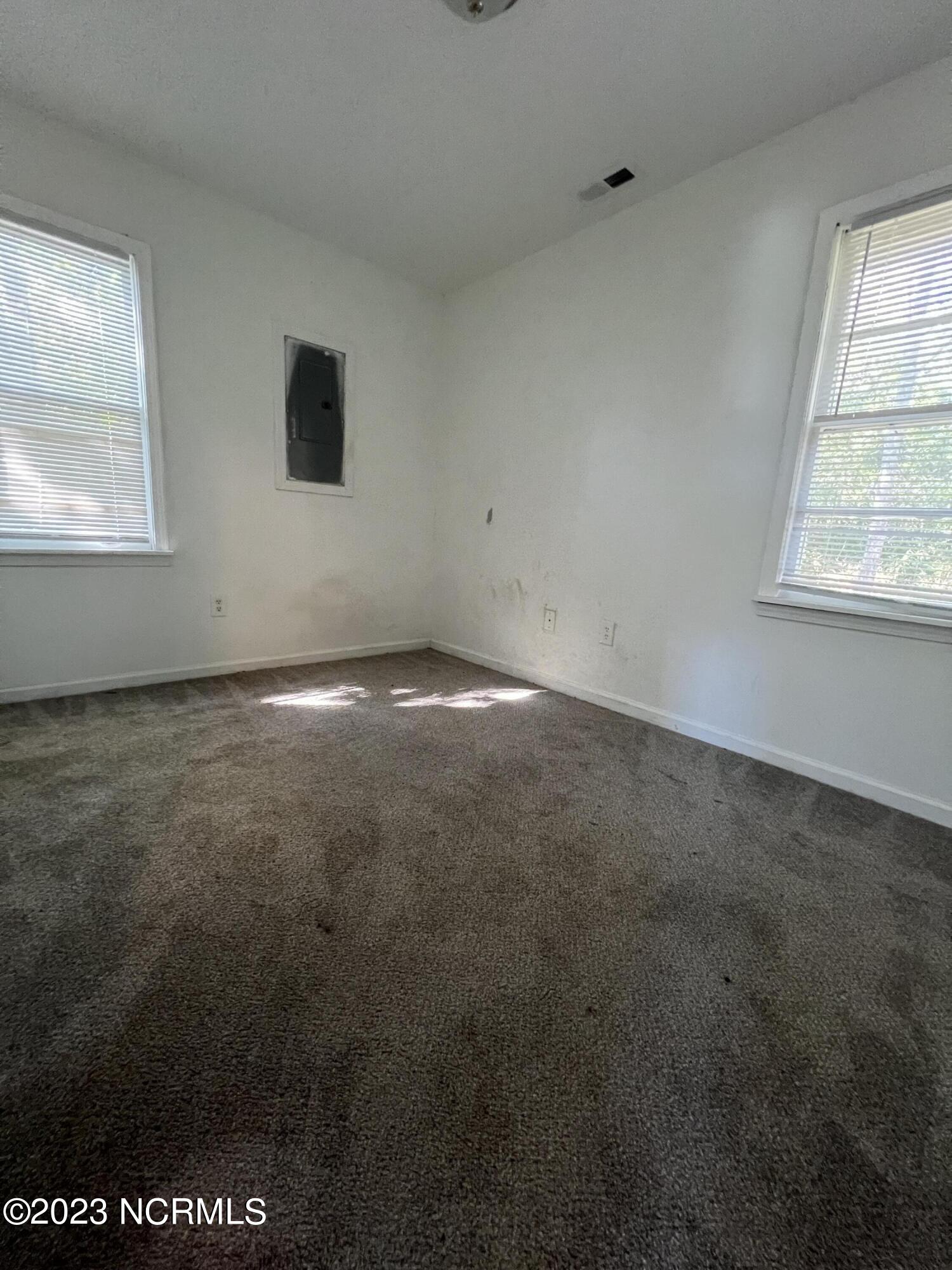 796 Laurel Road Beaufort, NC 28516 - Photo 11 of 14 796 Laurel