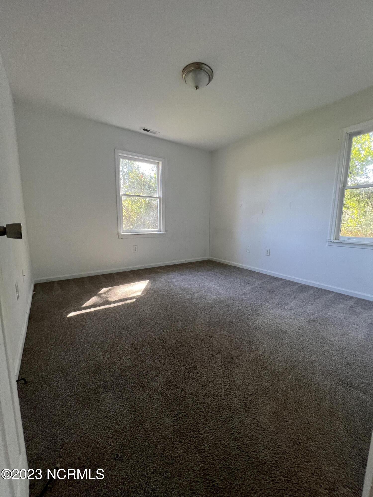 796 Laurel Road Beaufort, NC 28516 - Photo 10 of 14 796 Laurel
