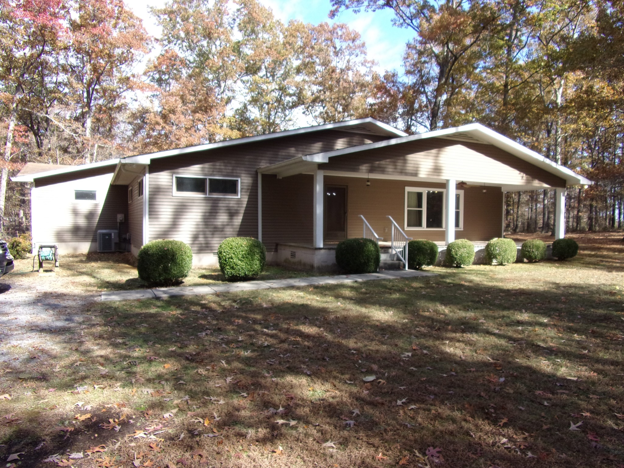 150 Deerfield Road Tullahoma, TN 37388 - Photo 1 of 16 Gallery Image 1