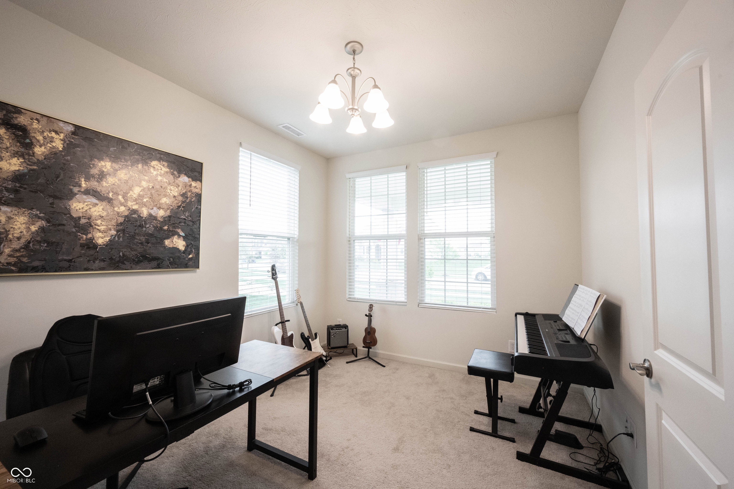 13530 Longrise Lane Fishers, IN 46037 - Photo 8 of 71