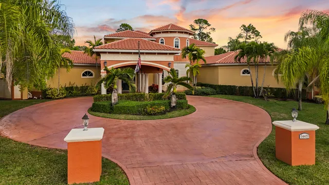 $9,500 | 14471 Paddock Drive, Wellington, FL 33414