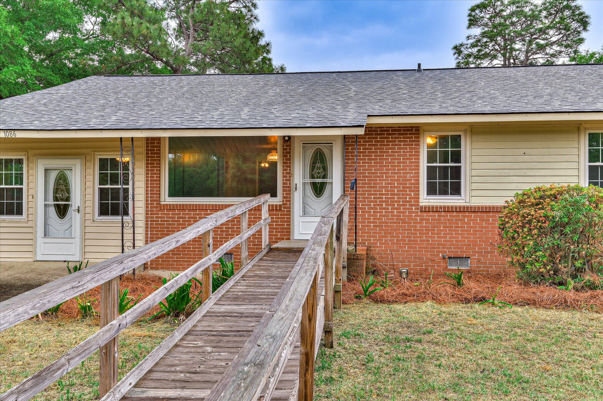 1086 Horseshoe Road Augusta, GA 30906 - Photo 4 of 43 04-104