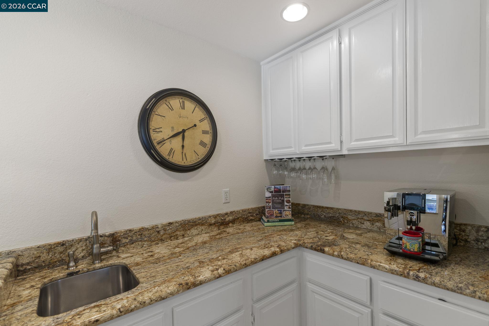 1267 Quiet Circle Concord, CA 94521 - Photo 18 of 72