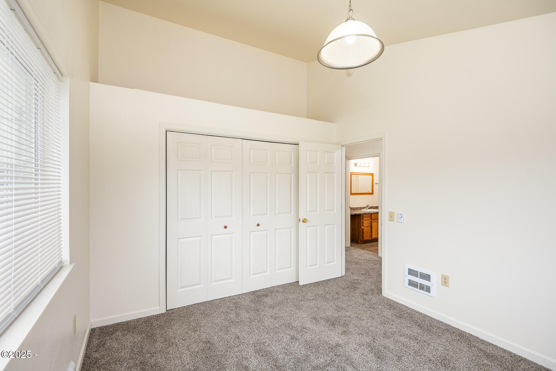 64588 Cammann Road Coos Bay, OR 97420 - Photo 10 of 17 _NZ79809-HDR-Edit-RMLS