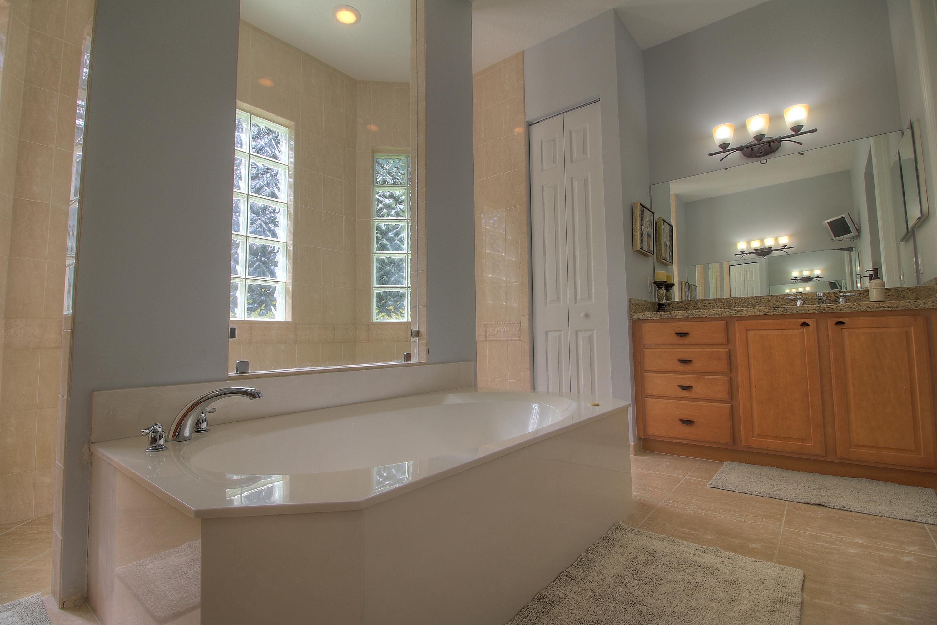 9461 Sandy Run Road Jupiter, FL 33478 - Photo 18 of 47 Master Bathroom 3 MLS