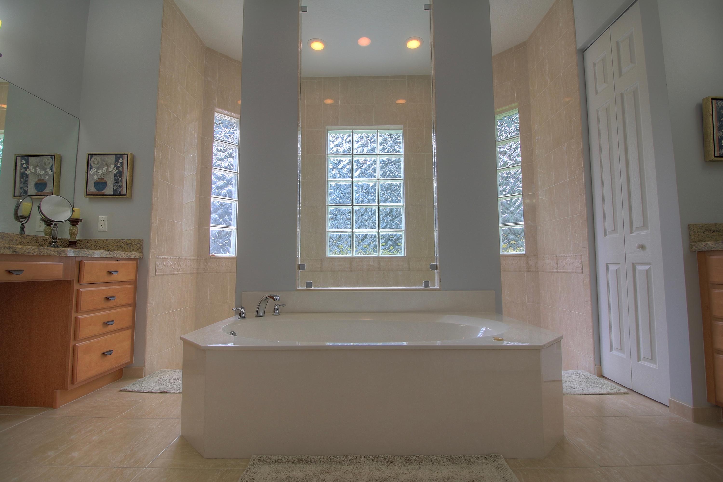 9461 Sandy Run Road Jupiter, FL 33478 - Photo 19 of 47 Master Bathroom MLS
