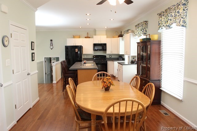 247 Harbor Drive Reedville, VA 22539 - Photo 6 of 31