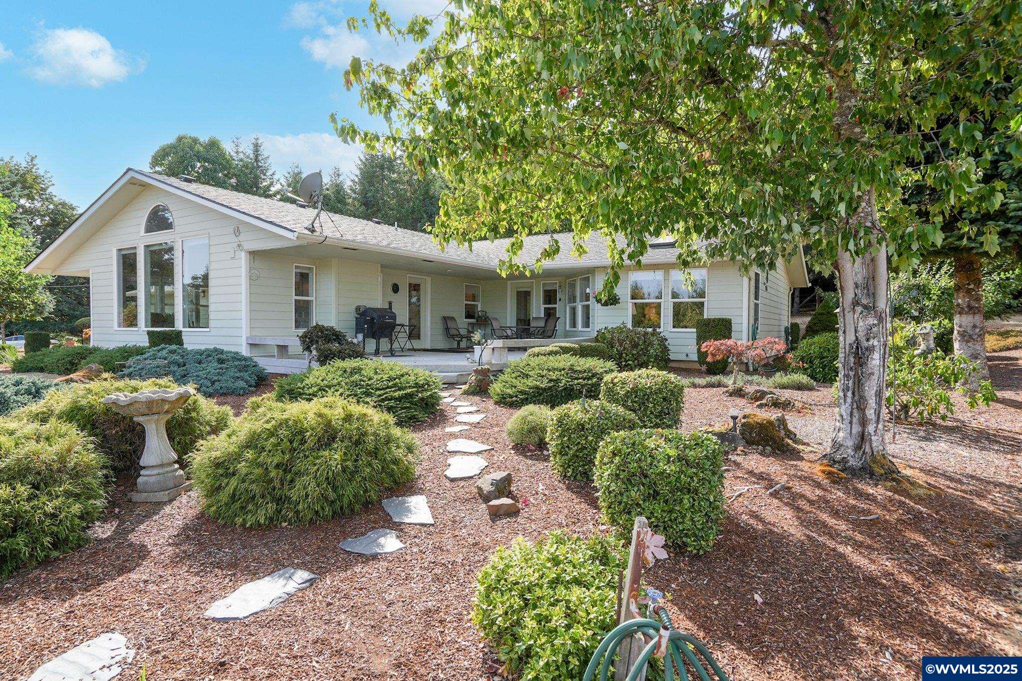 16305 Oakdale Road Dallas, OR 97338 - Photo 10 of 50 Gallery Image 10