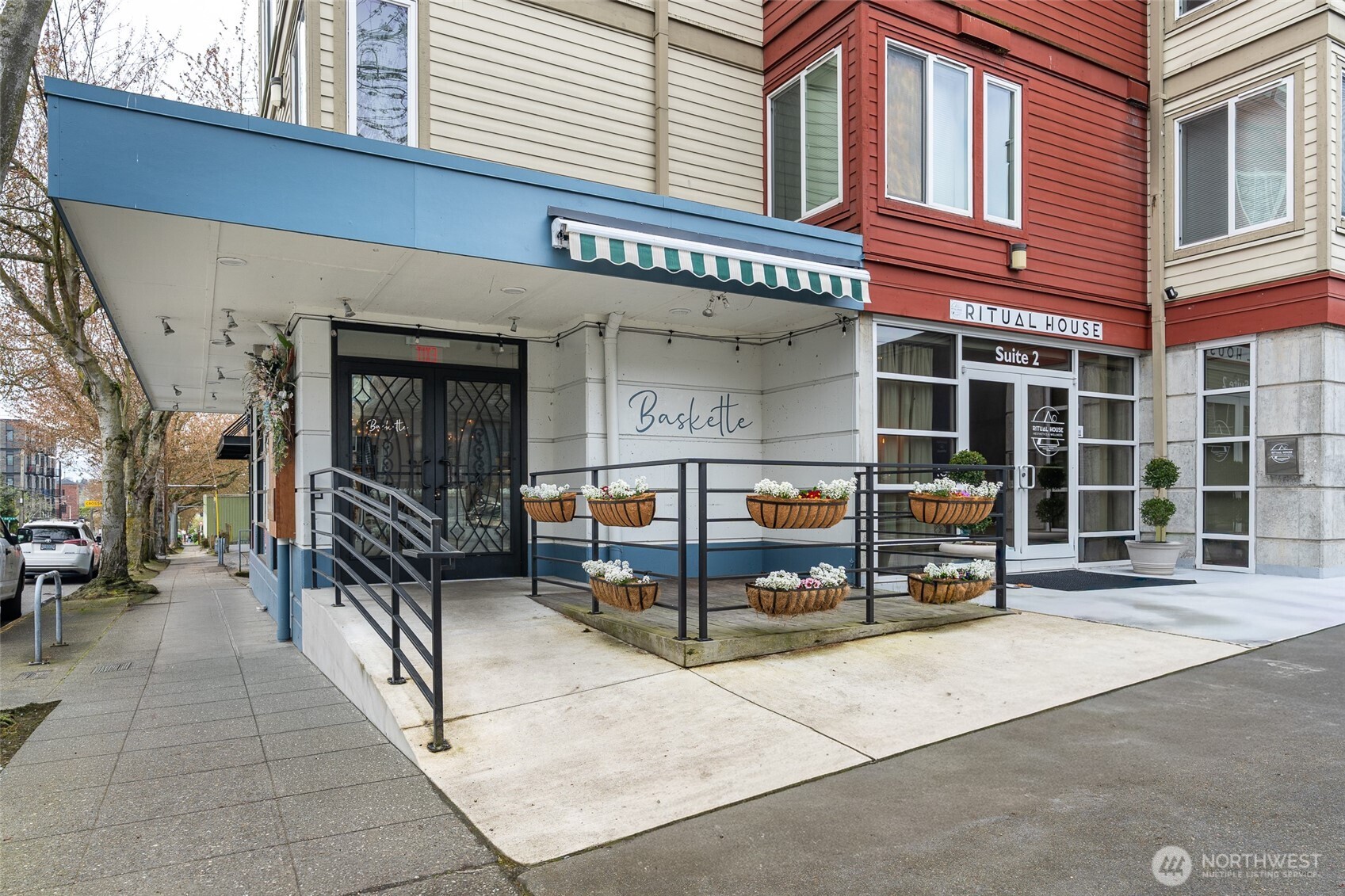 612 North 45th Street, Unit C Seattle, WA 98103 - Photo 38 of 40