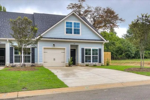 $1,795 | 317 Bordeaux Drive, Thomson, GA 30824