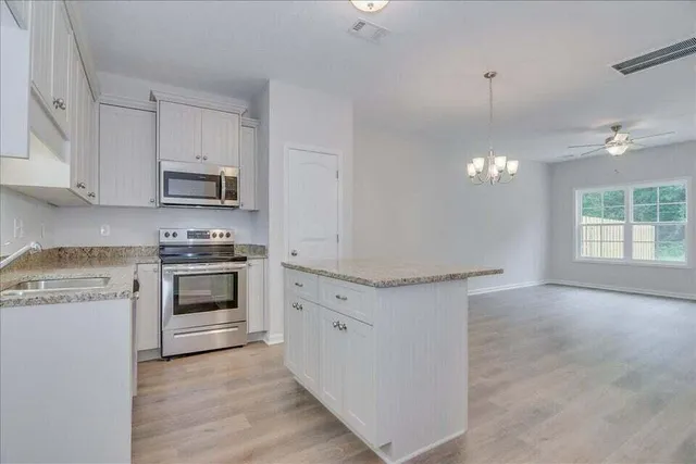 $1,795 | 317 Bordeaux Drive, Thomson, GA 30824