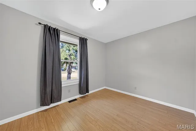 $2,100 | 3909 Golden Hills Drive, St. Peters, MO 63376