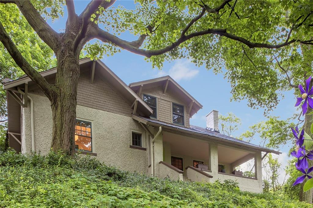 14 Terrace Road Rosslyn Farms, PA 15106 - Photo 2 of 20 14 Terrace Road...