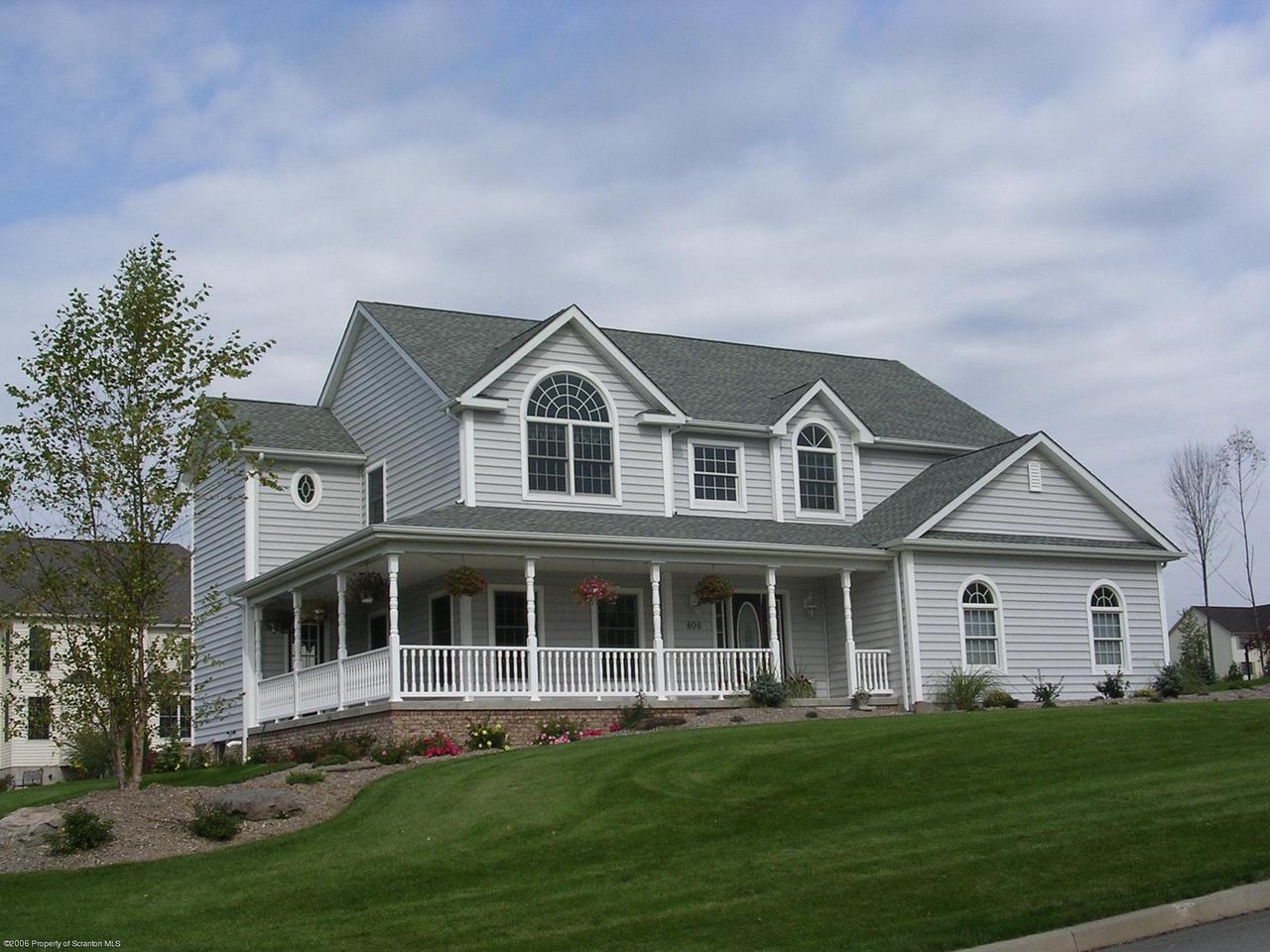 809 Saddle Loop Road Clarks Summit, PA 18411 - Photo 1 of 5 Gallery Image 1