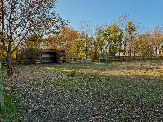$550,000 | 27169 Brickville Road, Sycamore, IL 60178