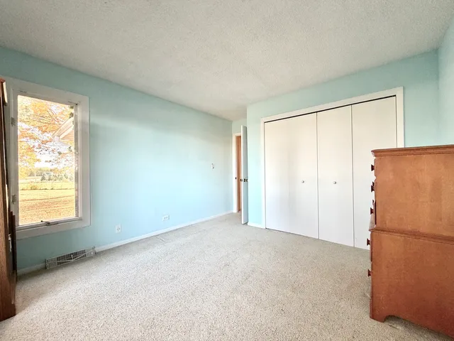 $550,000 | 27169 Brickville Road, Sycamore, IL 60178