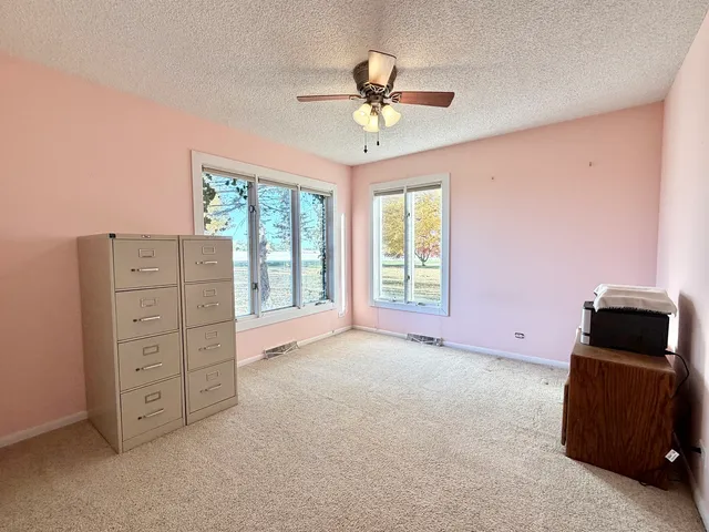 $550,000 | 27169 Brickville Road, Sycamore, IL 60178