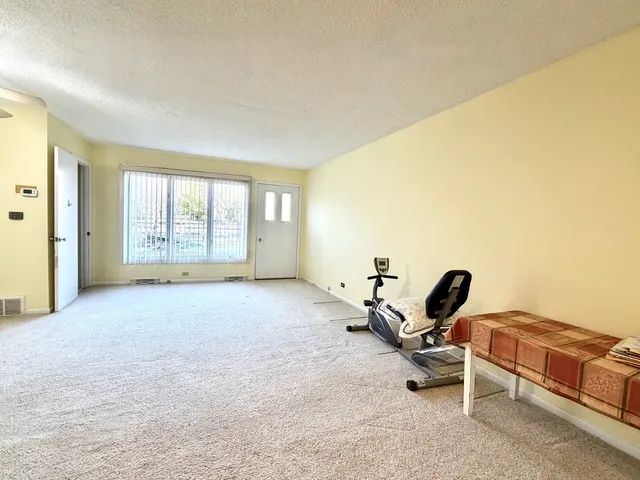 $550,000 | 27169 Brickville Road, Sycamore, IL 60178