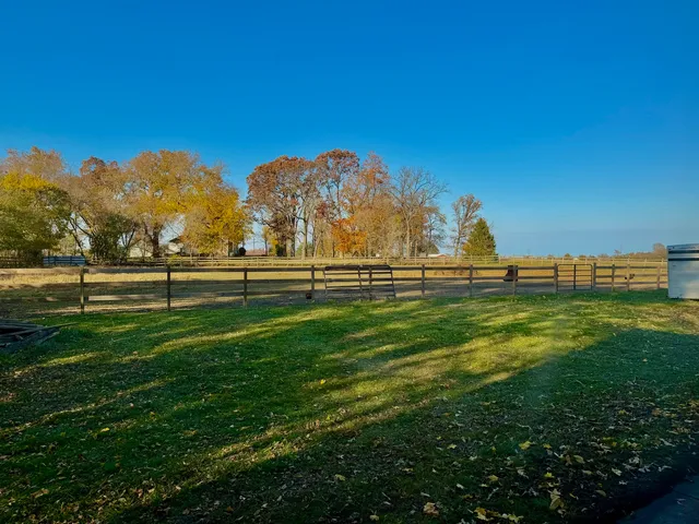 $550,000 | 27169 Brickville Road, Sycamore, IL 60178