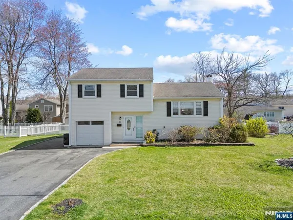 $749,900 | 44 Francine Avenue, West Caldwell, NJ 07006