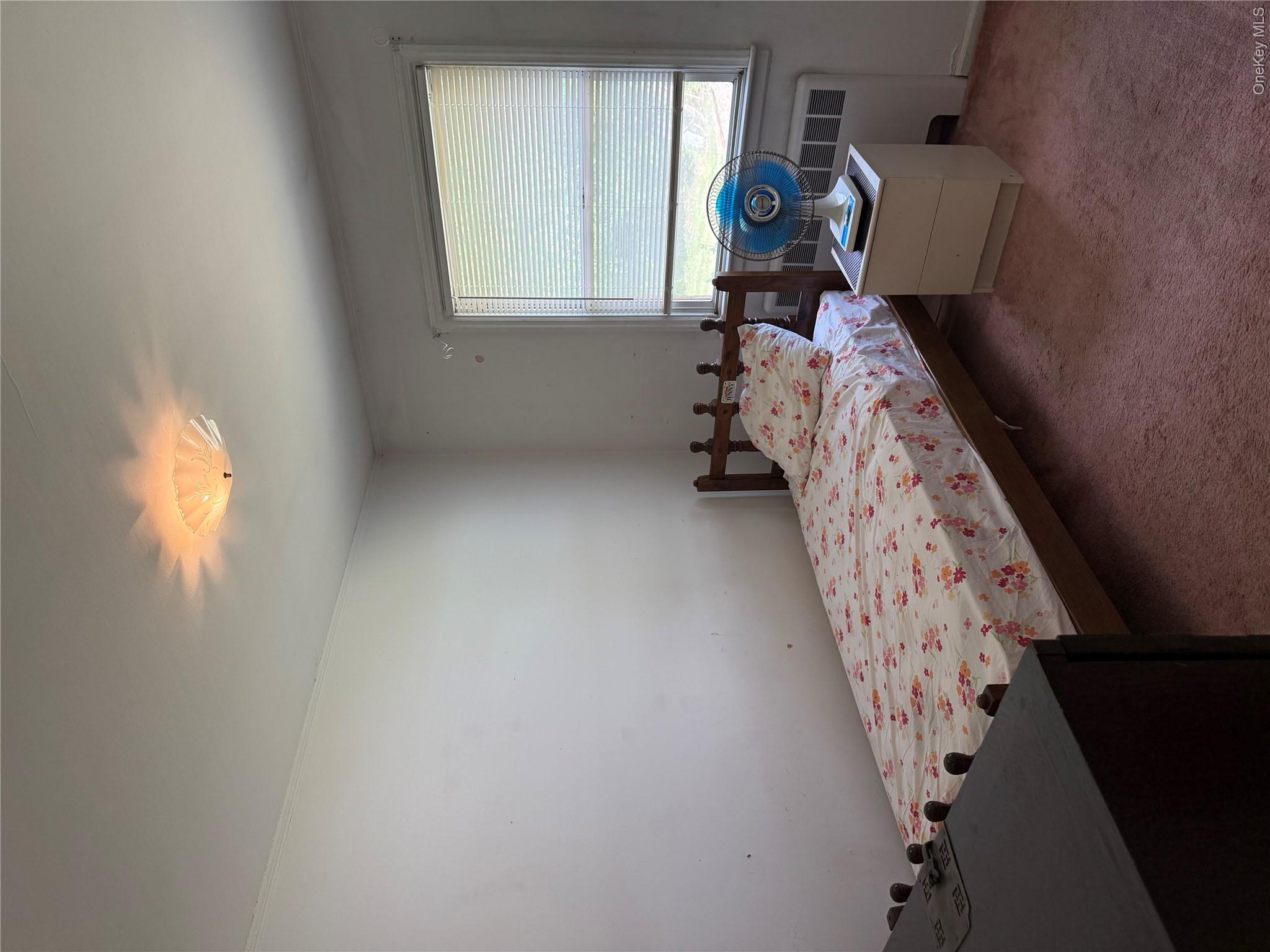 2582 Oceanside Road Oceanside, NY 11572 - Photo 11 of 23