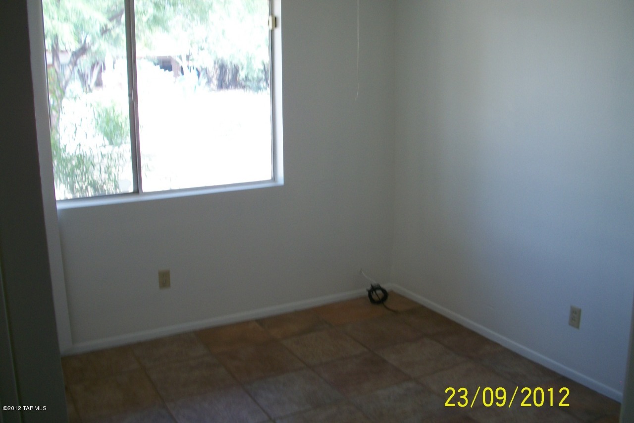 7852 East Elida Street Tucson, AZ 85715 - Photo 11 of 16