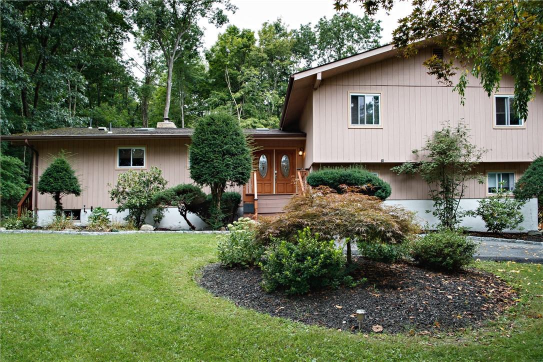 7 Summit Ridge Road Newburgh, NY 12550 - Photo 1 of 1