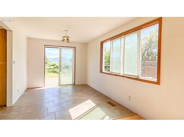 2840 Nielsen Road Tillamook, OR 97141 - Photo 17 of 32
