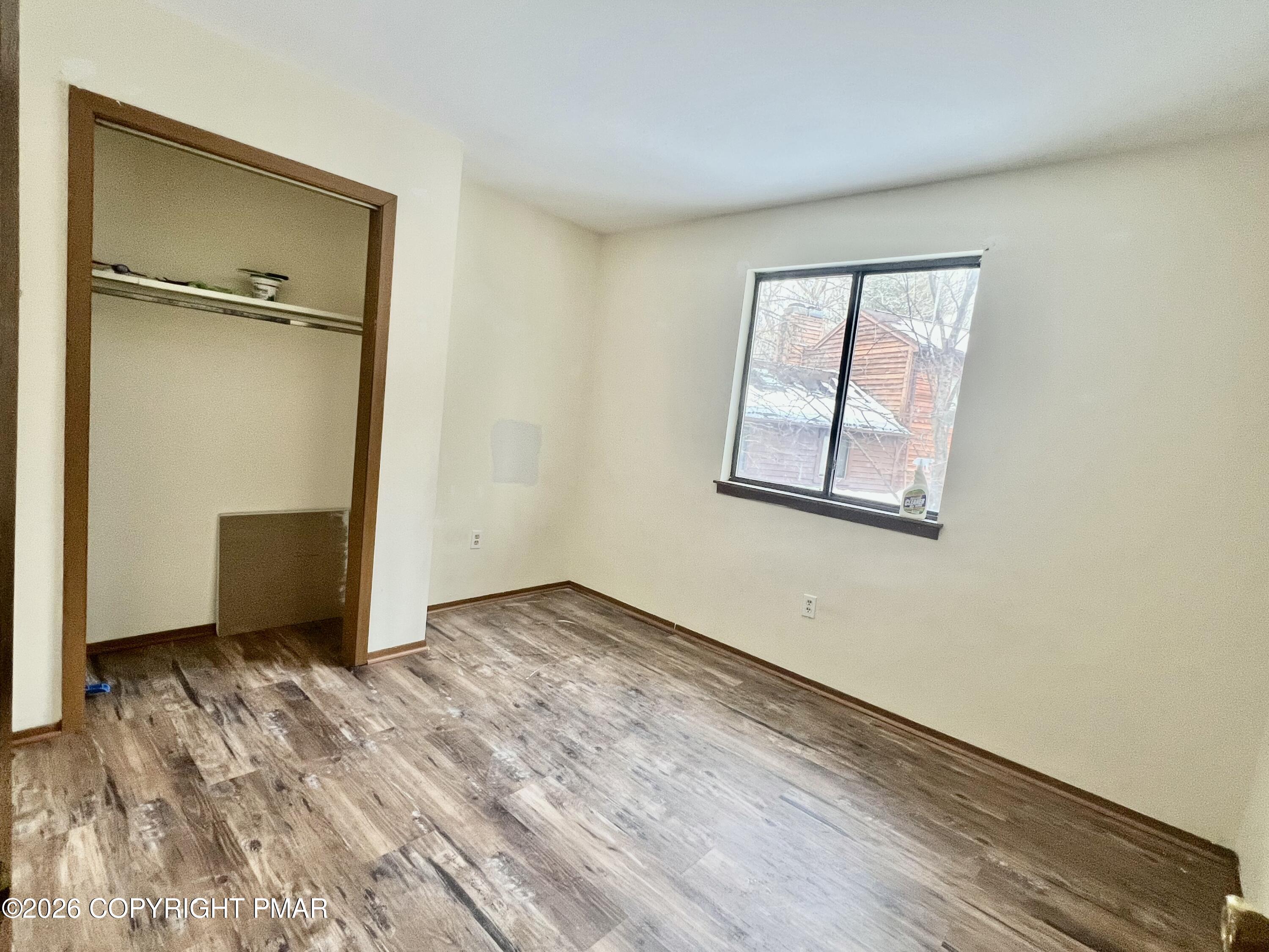 518 Wales Court Bushkill, PA 18324 - Photo 12 of 15 Bedroom 2