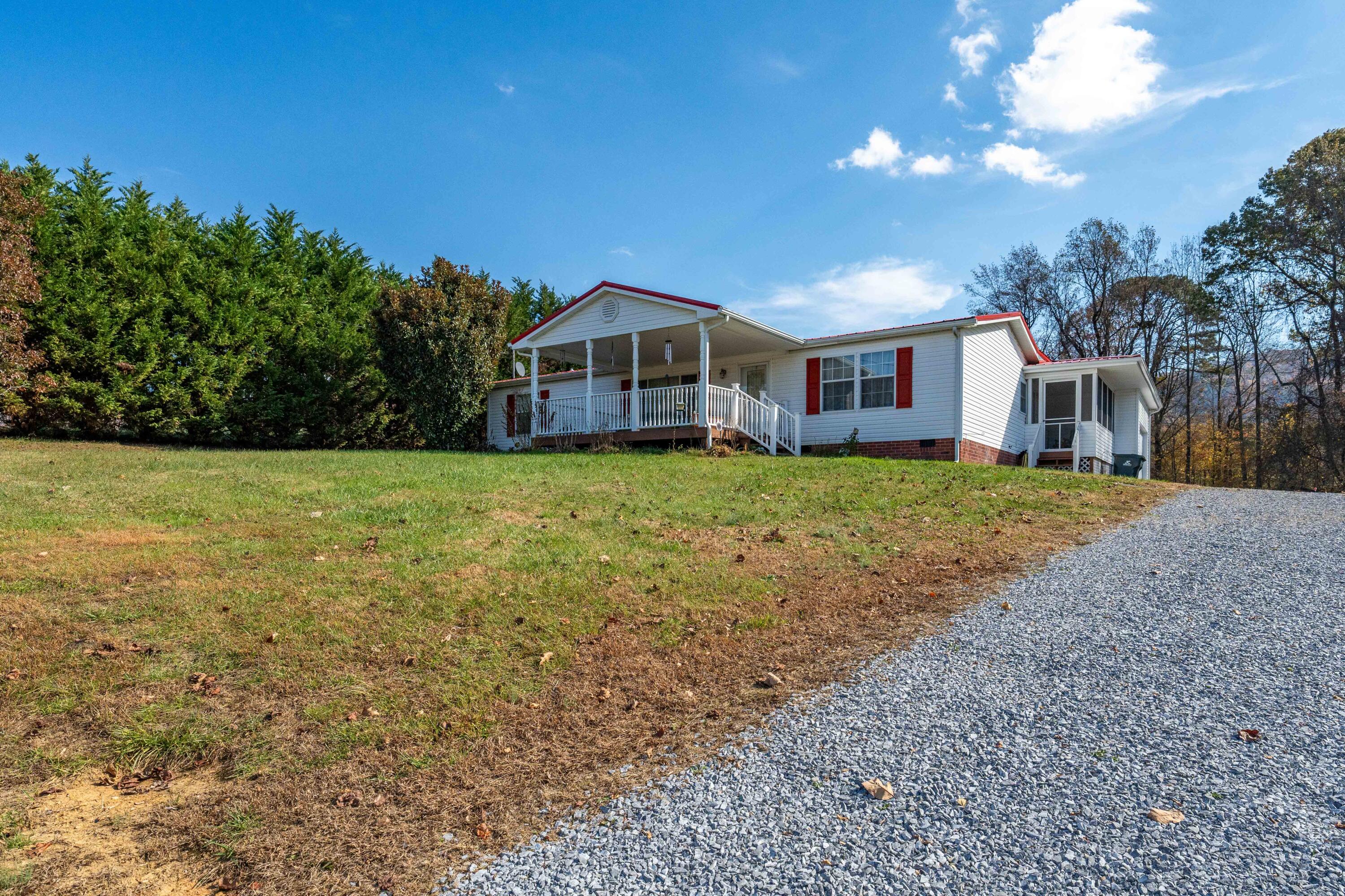 3797 Cherokee Road Jonesborough, TN 37659 - Photo 3 of 35 3797 Cherokee Rd (1 of 45)