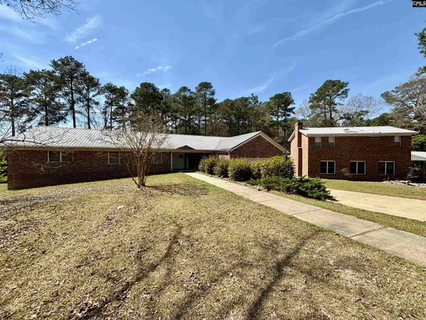 $840,000 | 330 Canada Drive, Camden, SC 29020