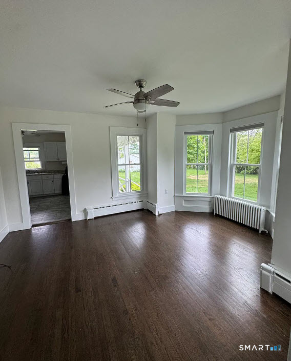 25 Drive Way Guilford, CT 06437 - Photo 10 of 24 Centrally located in the apartment