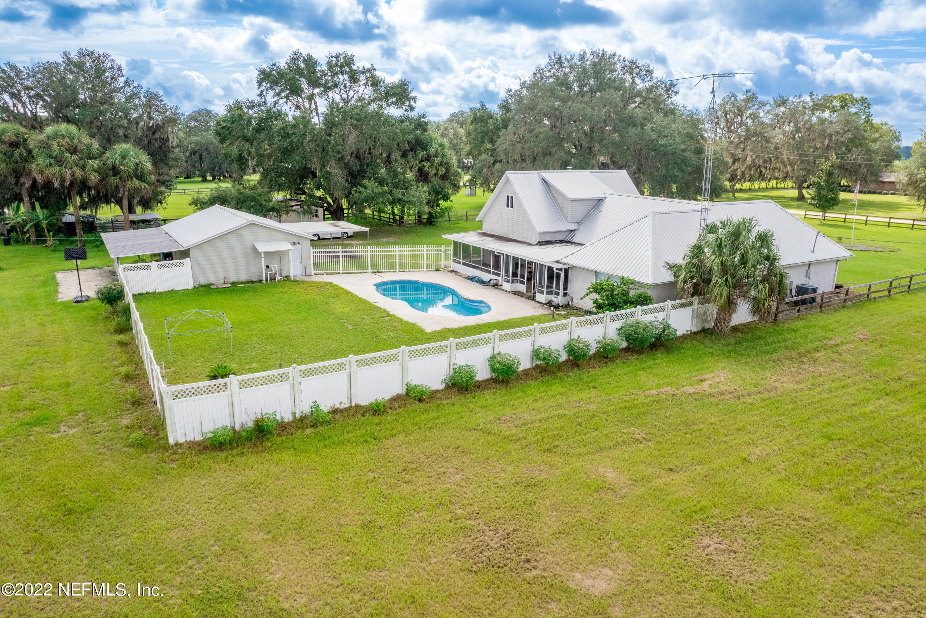 122 Queens Country Road Interlachen, FL 32148 - Photo 20 of 109 122 Queens Country Road-20