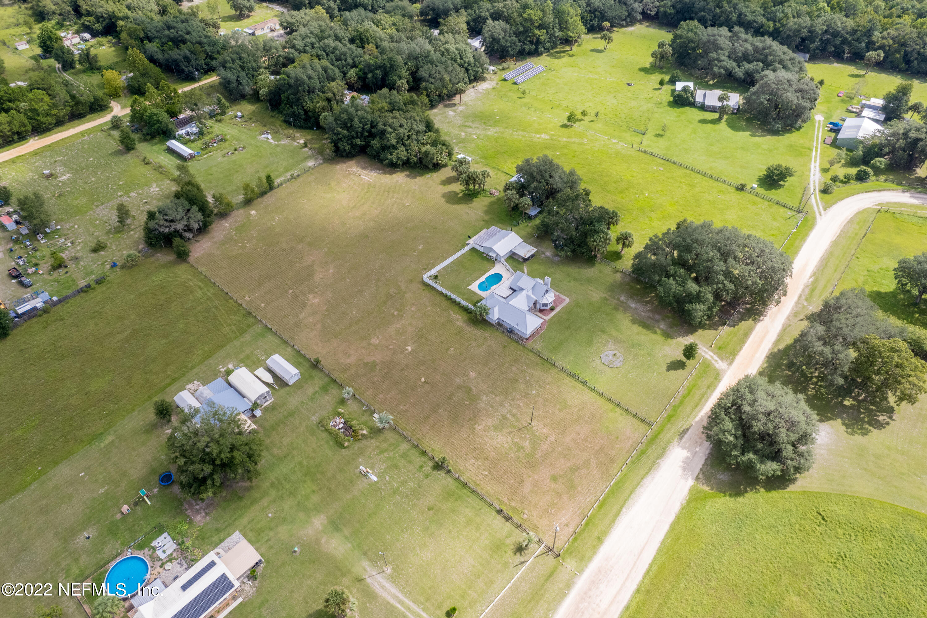 122 Queens Country Road Interlachen, FL 32148 - Photo 41 of 109 122 Queens Country Road-43
