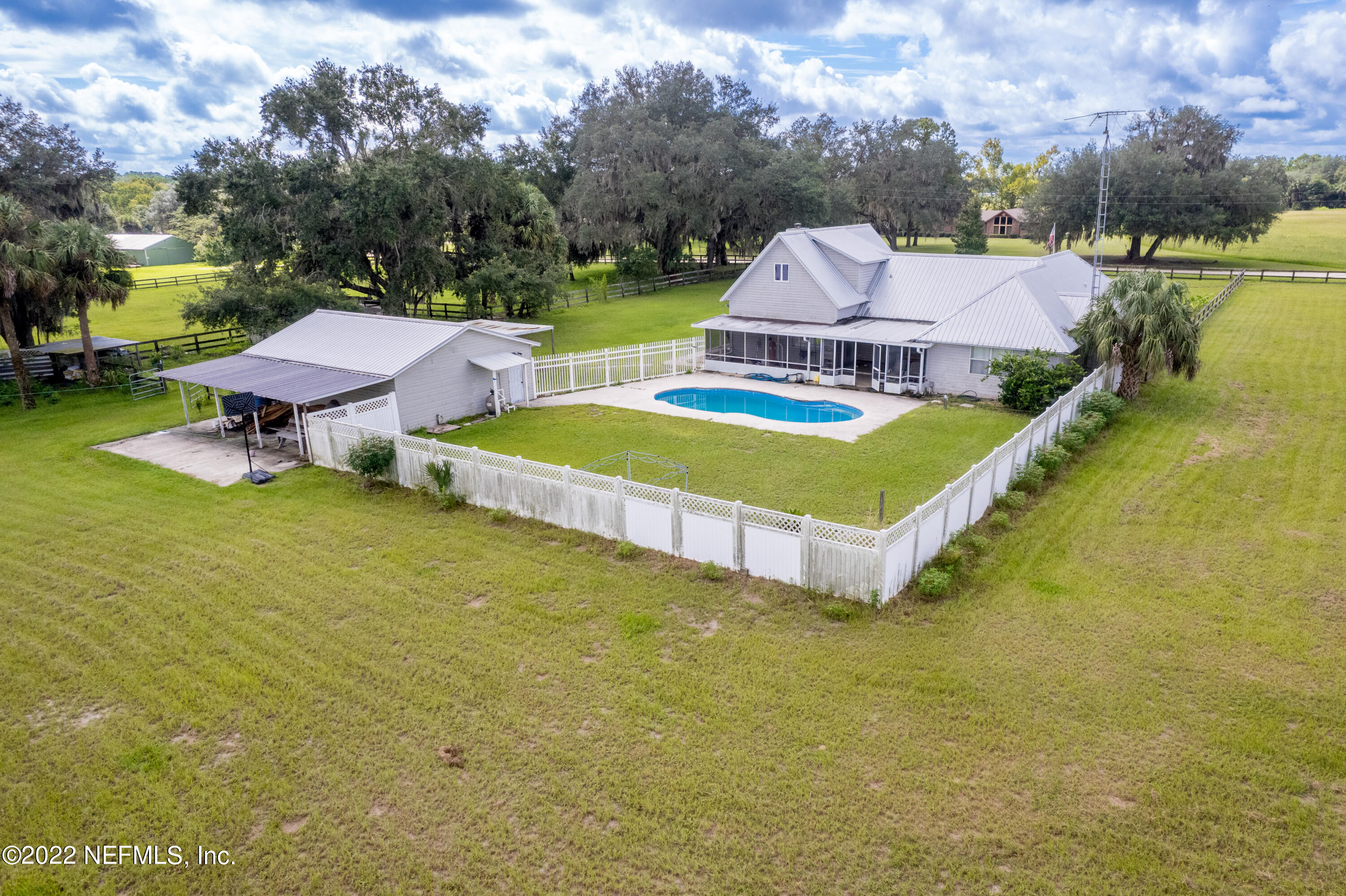 122 Queens Country Road Interlachen, FL 32148 - Photo 49 of 109 122 Queens Country Road-51