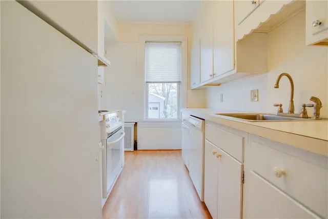 $1,500 | 40 Cedar Street, Unit 1, Oneonta, NY 13820