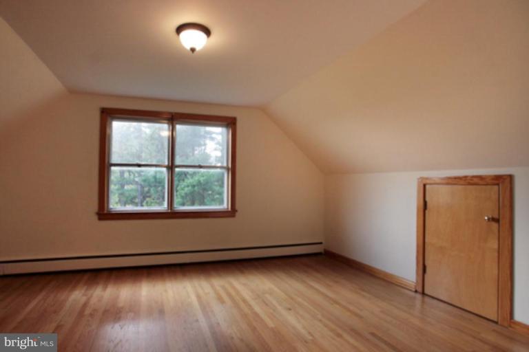 2907 Traceys Store Road Parkton, MD 21120 - Photo 17 of 27 Bedroom #5