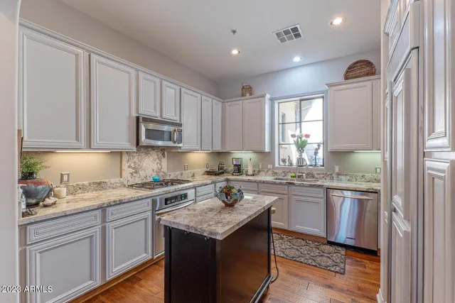 $5,700 | 20704 North 90th Place, Unit 1001, Scottsdale, AZ 85255