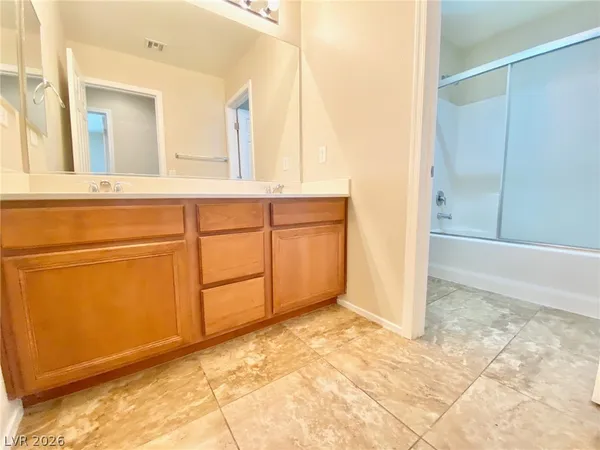 $1,900 | 1015 Maple Pines Avenue, North Las Vegas, NV 89081