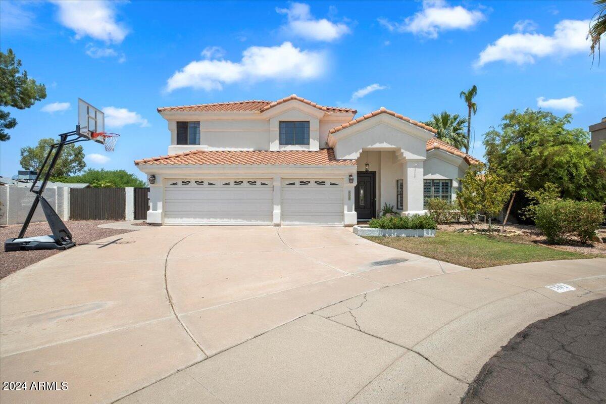 1142 East Grandview Road Phoenix, AZ 85022 - Photo 3 of 38 02-64413068