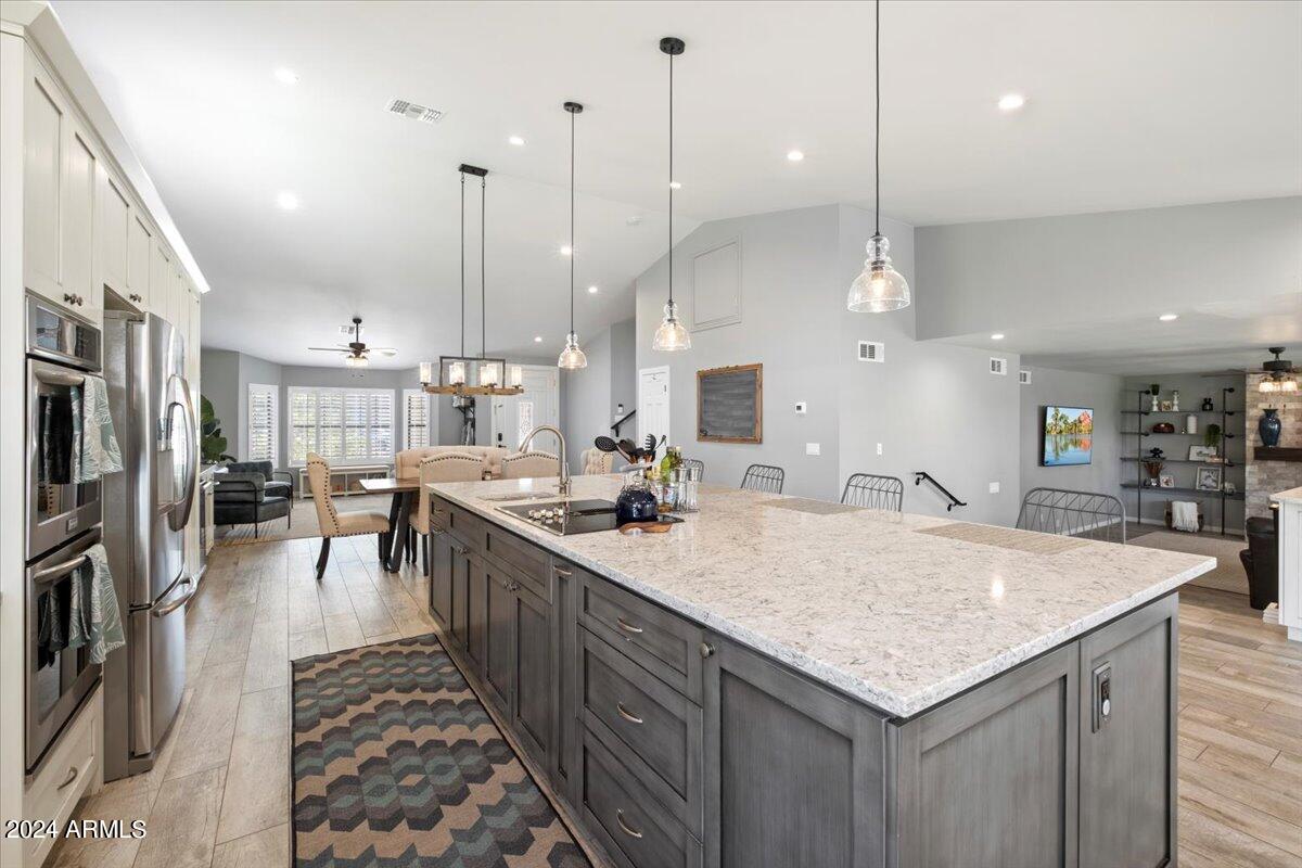 1142 East Grandview Road Phoenix, AZ 85022 - Photo 10 of 38 10-64413109