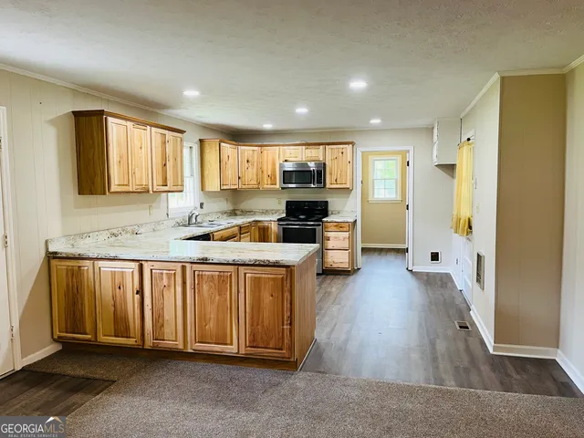 $1,750 | 341 Sanders-Davis Road, Newnan, GA 30263