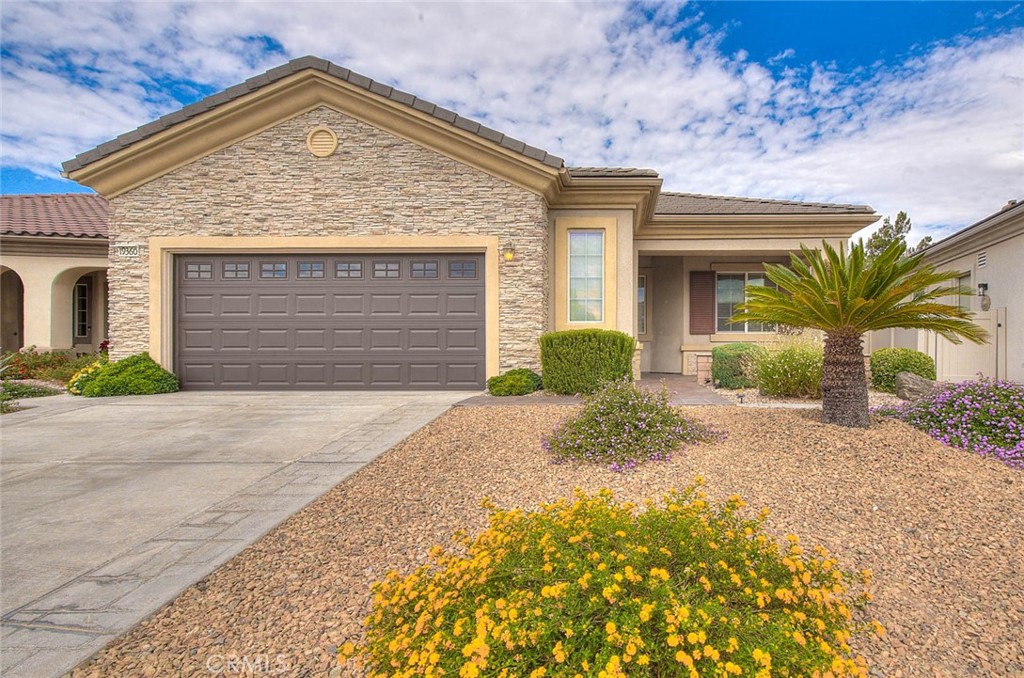 19360 Galloping Hill Road Apple Valley, CA 92308 - Photo 1 of 54