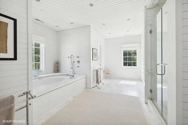 $9,975,000 | 15360 Lakeshore Road, Lakeside, MI 49116