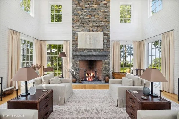 $9,975,000 | 15360 Lakeshore Road, Lakeside, MI 49116