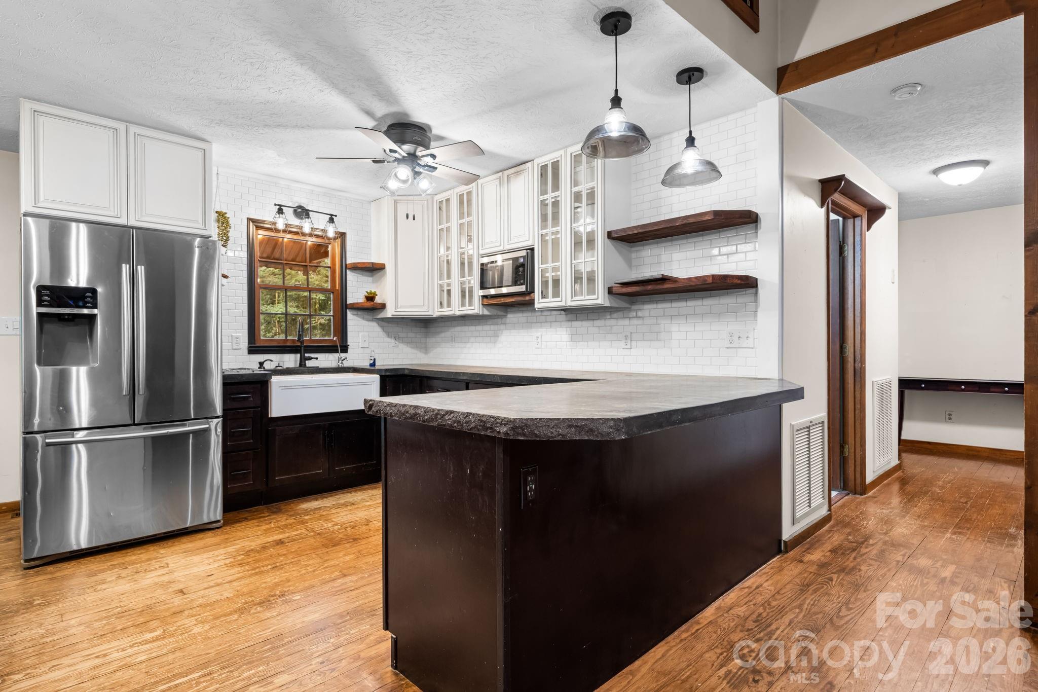 3466 Dry Ponds Road Granite Falls, NC 28630 - Photo 10 of 38