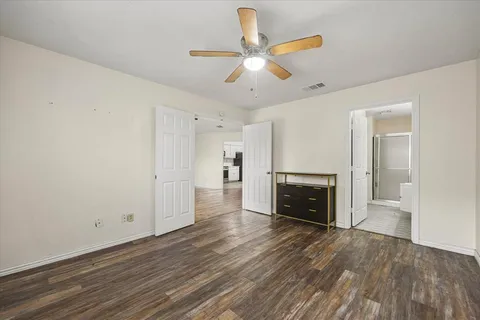 $255,000 | 2504 Brook Hollow Court, Mesquite, TX 75150