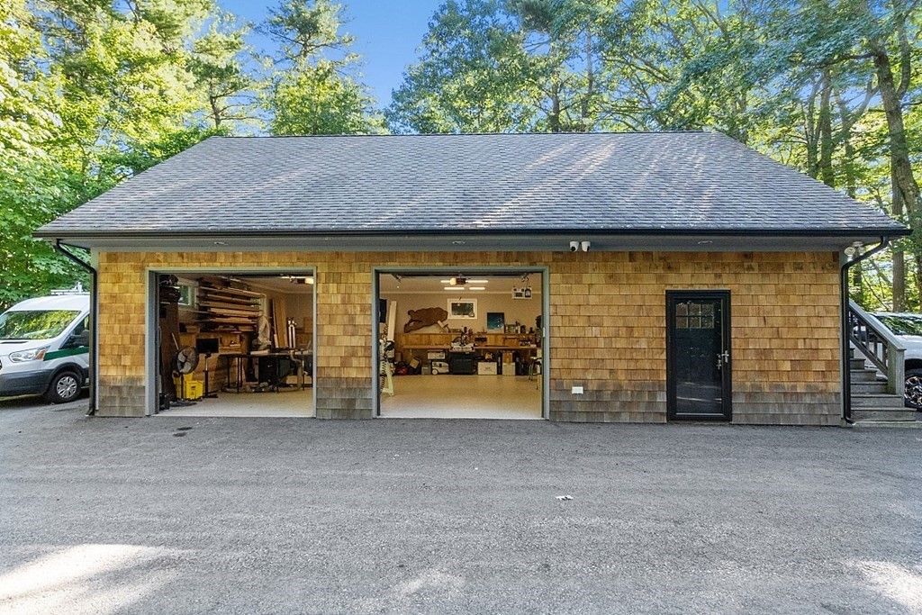 342 Mountain Road Princeton, MA 01541 - Photo 32 of 39