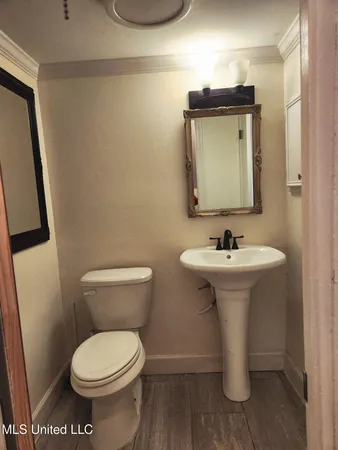 $129,900 | 5025 Wayneland Drive, Unit H3, Jackson, MS 39211