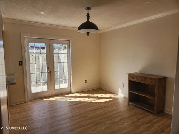 $129,900 | 5025 Wayneland Drive, Unit H3, Jackson, MS 39211